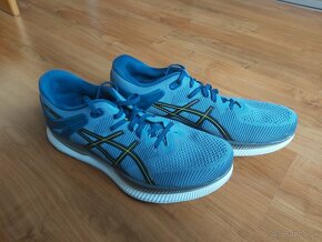 Bežecké tenisky Asics Metaride 46,5 - 4