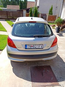 Peugeot 207 1,4 E - 4