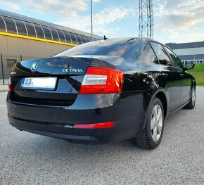 Škoda Octavia 3 sedan 2.0 TDI Elegance - 4
