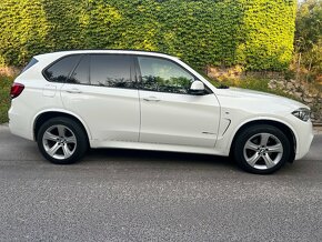 BMW X5 F15 3.0D M -SPORT / Adaptive LED / Harman Kardon - 4