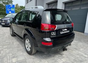 Peugeot 4007 2.2 HDi nafta manuál 115 kw - 4