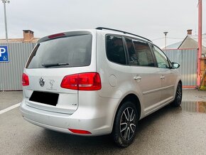 Volkswagen Touran 1.6 TDI Comfortline DSG✅ - 4