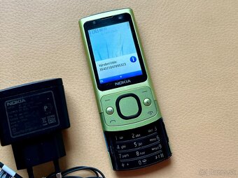 Nokia 6700s - 4