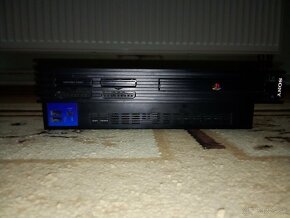 PS2 model SCPH39004 v cene tri hry - 4