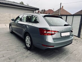 Škoda Superb Combi 2.0tdi DSG 4x4 LIVE - 4