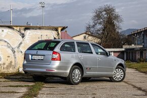 Škoda Octavia Combi 2.0 TDI 4x4 L&K DSG - 4