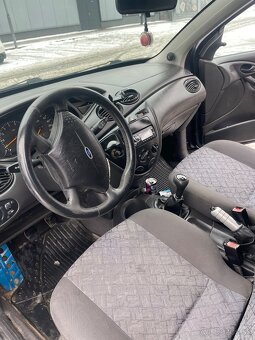 Ford Focus 1.6 74kw - 4