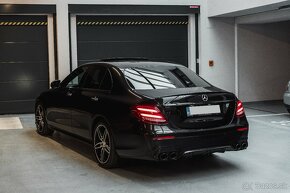 Mercedes E43 AMG 400koní prenájom - 4