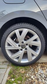 5x112 R18 Bergamo Golf 8 Gti - 4