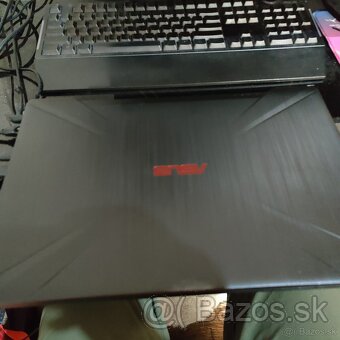 Asus tuf FX504GD - 4