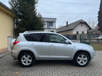 Toyota Rav4 D-CAT 2.2D 4x4 = Uzávierka, 130kW Top Stav = - 4