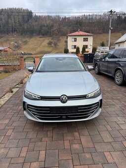 Volkswagen Passat Variant , 2.0 TDi, 3/2024, 22 000km - 4