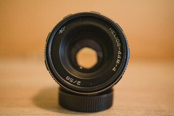 Helios 44M-4 58mm f/2 - 4