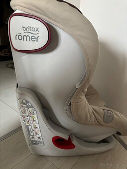 Britax Römer autosedačka - 4