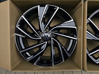 5x112 R19 VW Adelaide Nepoužite - 4