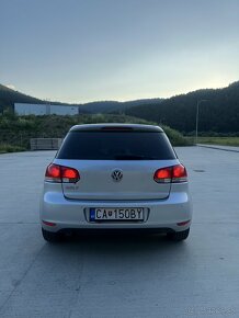 VOLKSWAGEN GOLF 1,6 tdi 77kw - 4