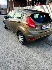 Ford Fiesta 1.4 Duratec Titanium A/T - 4