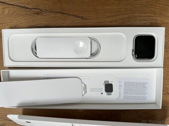 Apple Watch SE (2nd Gen) 44mm Silver - 4