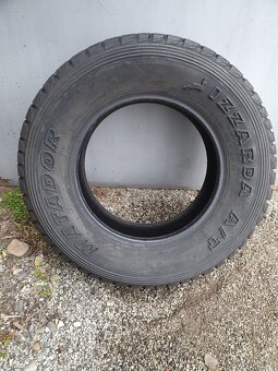 235/70 R16 - 4