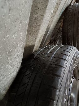 5x112 R15 _ 195/65 R15 - 4