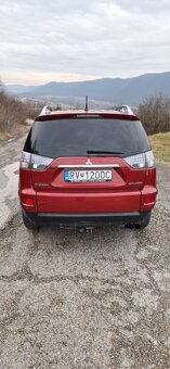 Mitsubishi outlander 2.0 di-d - 4