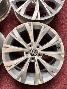 5x112 R17 originál Volkswagen Tiguan - ET 40 - TOP - 4