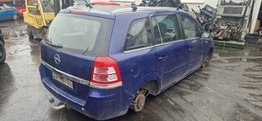 Lacno rozpredám Opel Zafira 2009-2014 na náhradné diely - 4