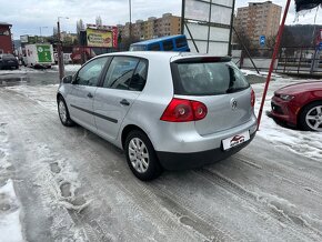 Volkswagen Golf 1.9 TDI Comfortline M5 - 4