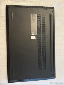 Lenovo v15 g4 AMN - 4