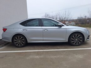 Škoda OCTAVIA IV 1,5 TSI ,110KW ,  6st manuál , Klíma - 4