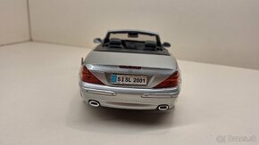 1:18 MERCEDES-BENZ SL-KLASSE - 4