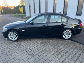 BMW E90 320i - 4