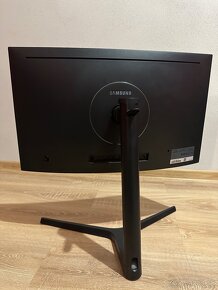 Herný monitor Samsung 24" 144Hz FullHD QLED - 4