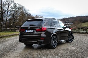 BMW X5 X-drive 40d A/T - 4