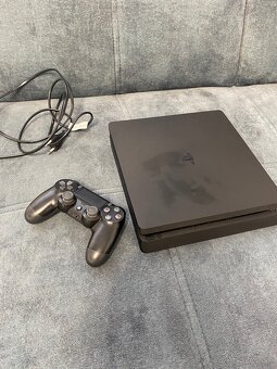 Playstation 4 Slim 500Gb SSD Nový - 4