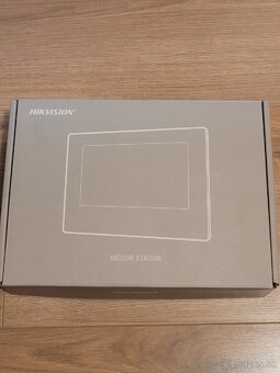 Hikvision DS-KH6320-WTE1 s drziakom nove balenie - 4