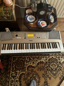 Keyboard yamaha psr-e313 - 4