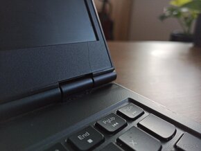 Lenovo Legion 5 15ARH05 - 4