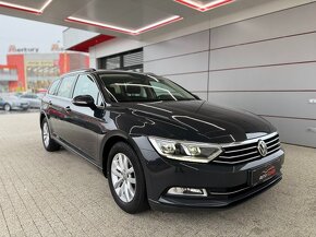 Volkswagen Passat Variant 2.0TDi 110kW Comfortline - 4