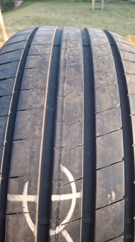 Goodyear 245/45 R19 102Y - 4