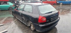 Lacno rozpredám Audi A3 1997-2003 na náhradné diely - 4