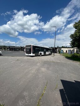 Predajný stánok - autobusová stanica SNV - 4