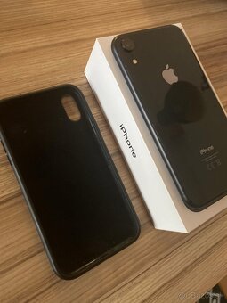 Apple Iphone XR 64gb - 4