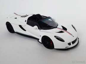 1:18 - Hennessey Venom GT Spyder (2010) - AUTOart - 1:18 - 4