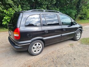 Opel Zafira r.2000 1,8l - 4