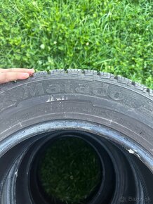 Predam zimne 215/65 R16C pneumatiky - 4