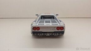 1:18 FERRARI GTO 25 years - 4