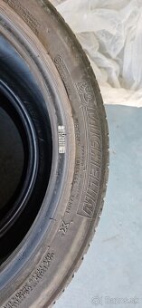 Predám letné pneu 225 / 45 / R17 - 4