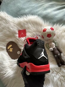 Jordan 4 - 4