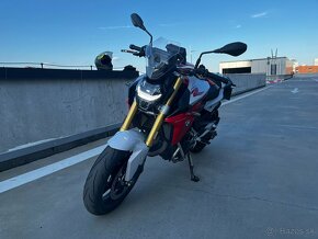 BMW F900R - 4